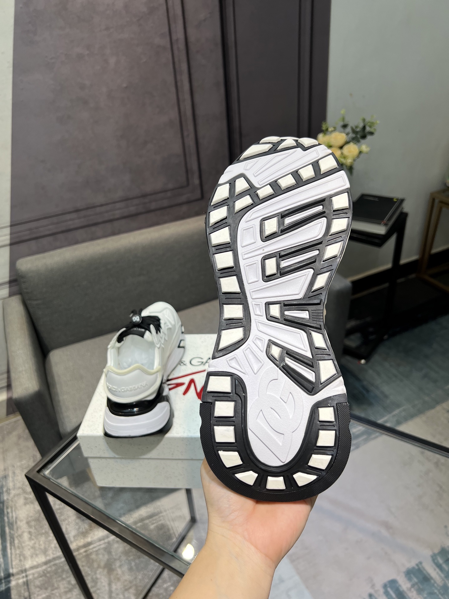 olce & Gabbana shoe